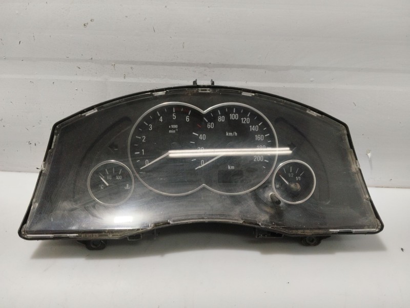 Recambio de cuadro instrumentos para opel meriva 1.7 16v cdti referencia OEM IAM   