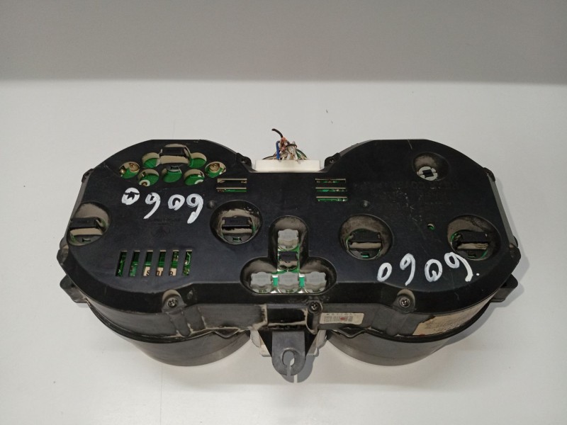 Recambio de cuadro instrumentos para daewoo kalos (klas) 1.4 referencia OEM IAM 96537623  