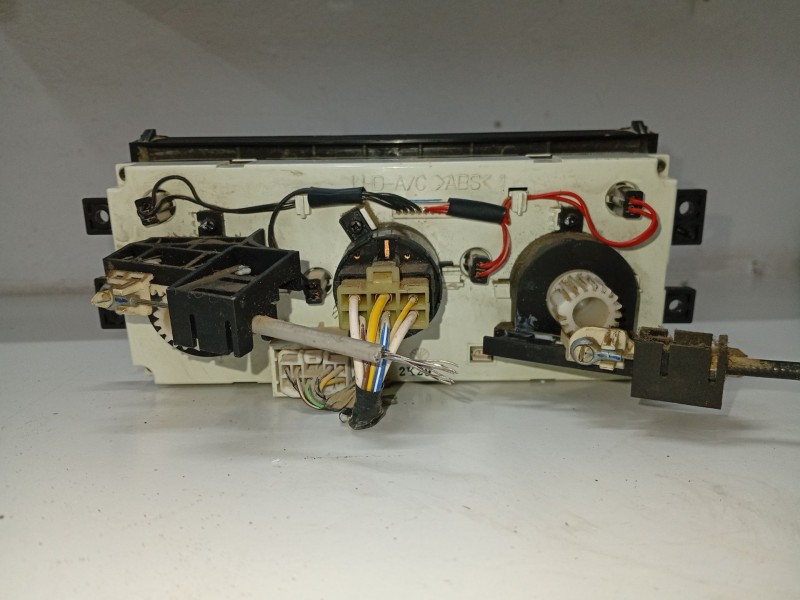 Recambio de mando calefaccion / aire acondicionado para daewoo kalos (klas) 1.4 referencia OEM IAM   
