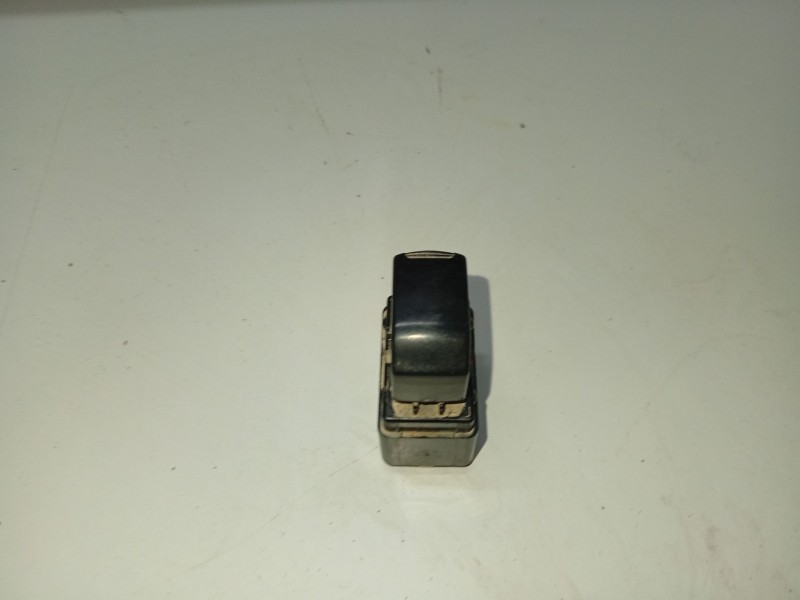 Recambio de mando elevalunas delantero derecho para daewoo kalos (klas) 1.4 referencia OEM IAM   