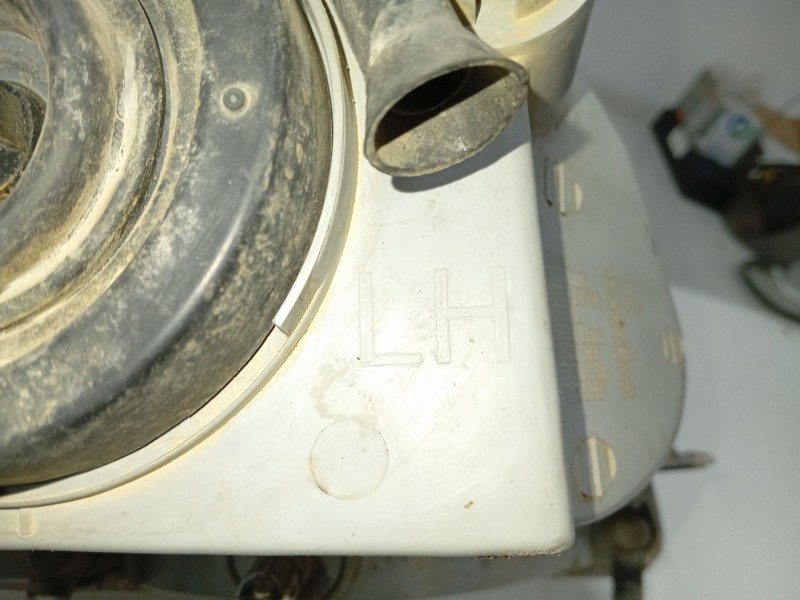 Recambio de faro izquierdo para daewoo kalos (klas) 1.4 referencia OEM IAM 96540151  