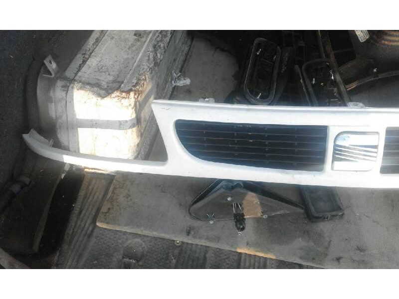 Recambio de rejilla delantera para seat inca (6k9) 1.9 sdi   |   0.95 - ... | 1995 | 64 cv / 47 kw referencia OEM IAM   