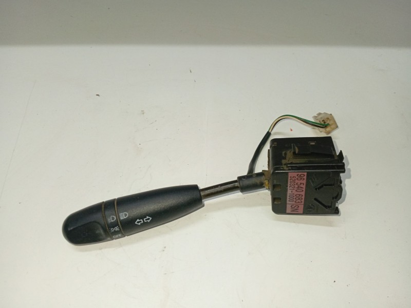 Recambio de mando luces para daewoo kalos (klas) 1.4 referencia OEM IAM   