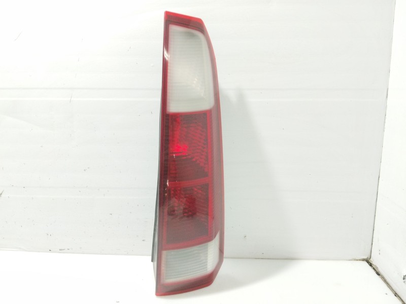 Recambio de piloto trasero derecho para opel meriva 1.7 16v cdti referencia OEM IAM 1222124  