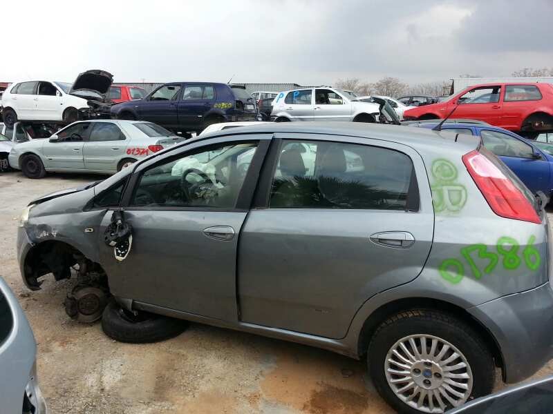 fiat punto (evo) (199) dynamic   |   09.09 - 12.11 | 2009 - 2011 | 75 cv / 55 kw del año 2009