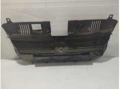 Recambio de calandra delantera de radiador para fiat idea (135) 1.4 referencia OEM IAM 735365526   2