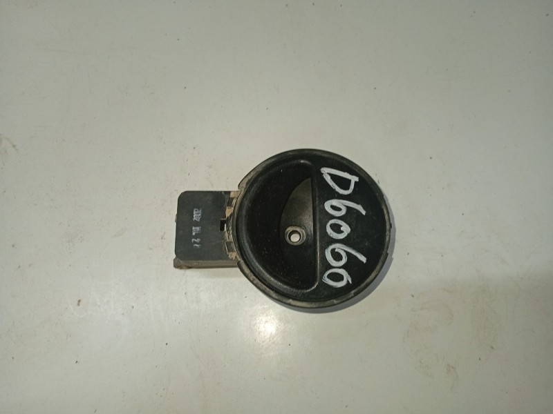 Recambio de maneta interior delantera derecha para daewoo kalos (klas) 1.4 referencia OEM IAM 96541648  