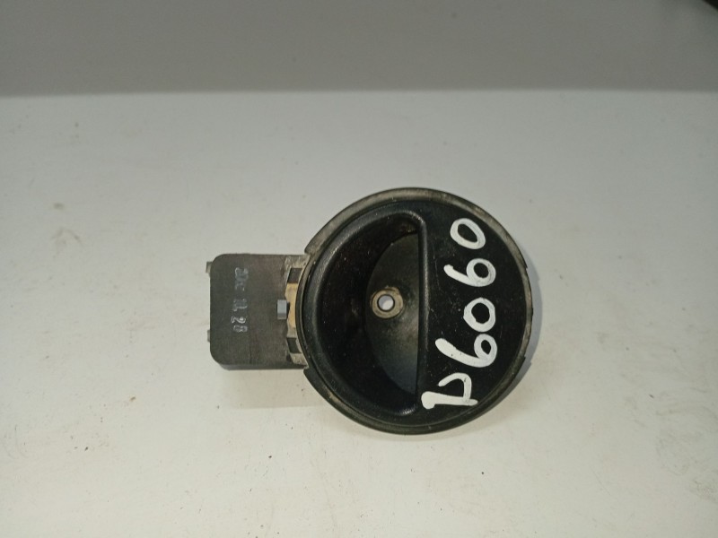 Recambio de maneta interior trasera derecha para daewoo kalos (klas) 1.4 referencia OEM IAM 96541648  