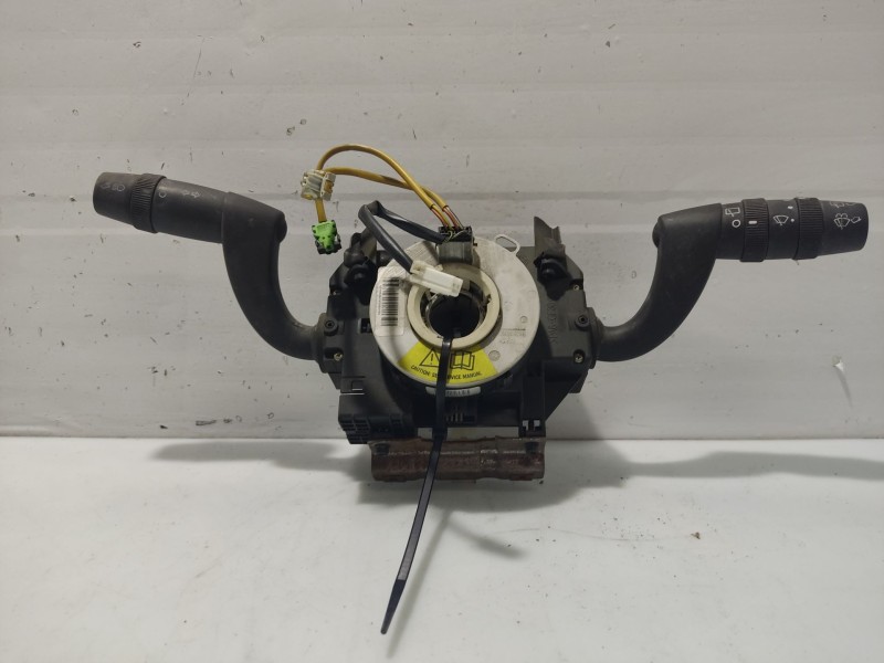 Recambio de mando volante para fiat idea (135) 1.4 referencia OEM IAM 735400933  