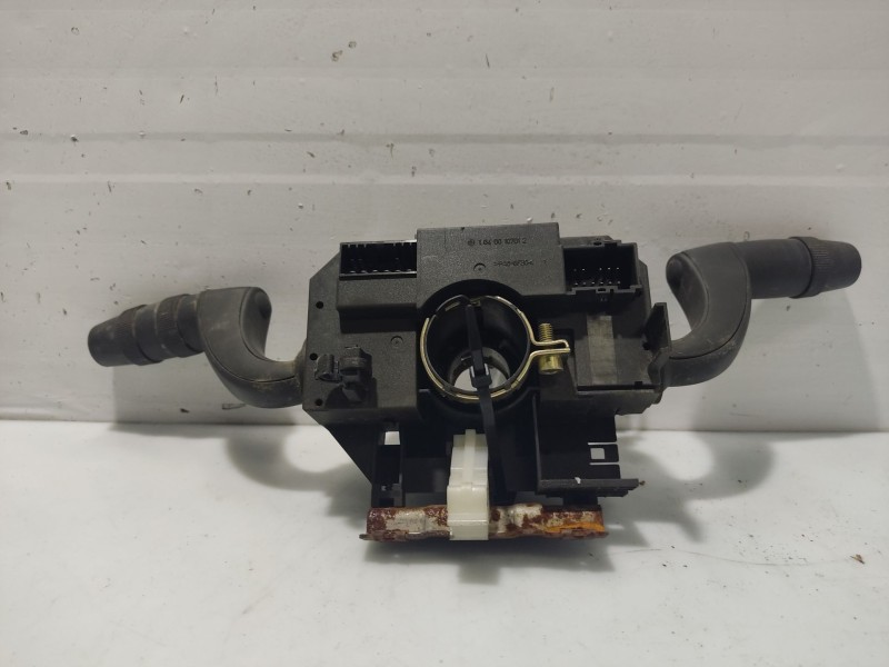 Recambio de mando volante para fiat idea (135) 1.4 referencia OEM IAM 735400933  