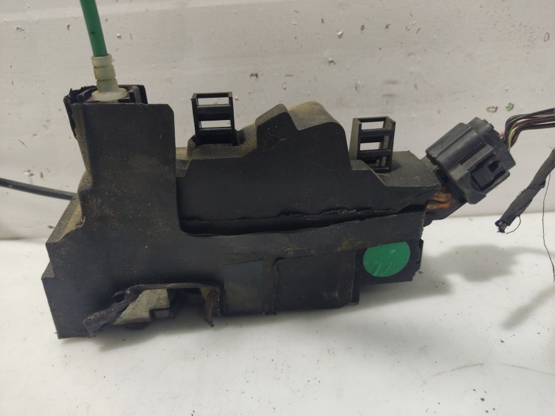 Recambio de cerradura puerta trasera izquierda para fiat idea (135) 1.4 referencia OEM IAM   