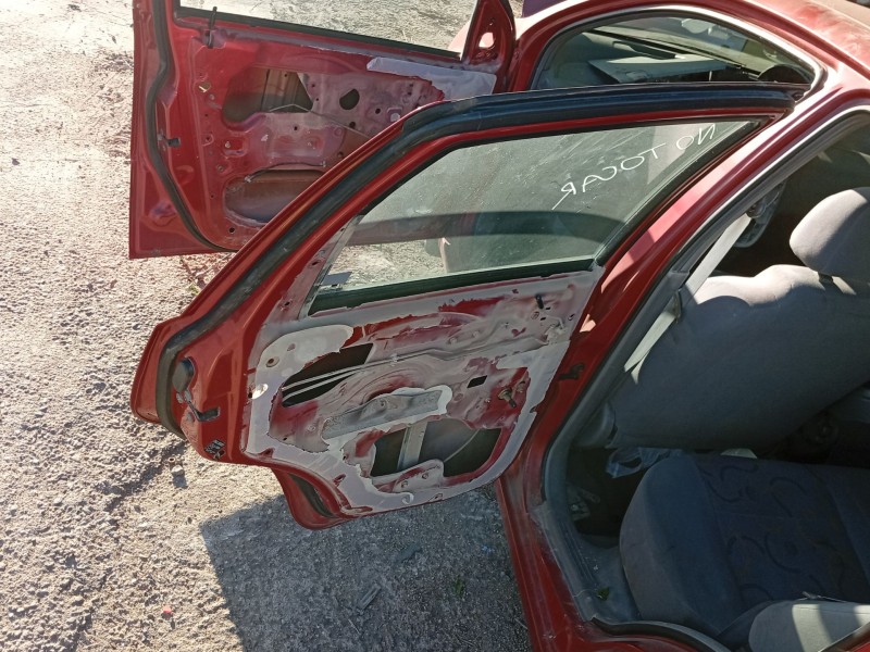 Recambio de puerta trasera izquierda para daewoo kalos (klas) 1.4 referencia OEM IAM 96942265  