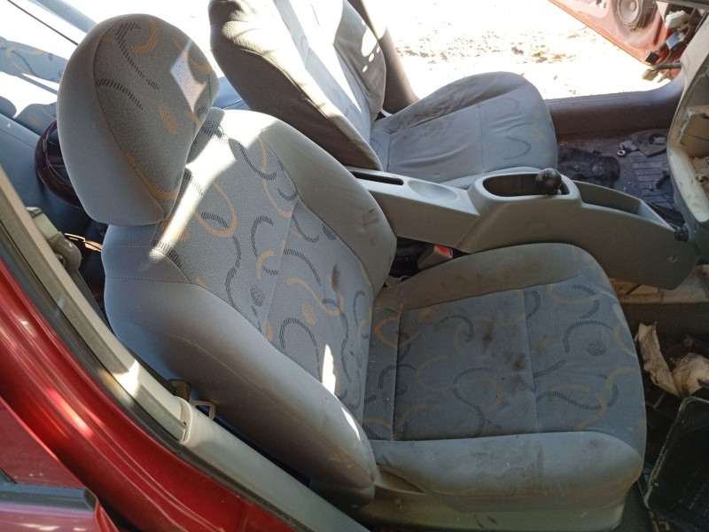 Recambio de asiento delantero derecho para daewoo kalos (klas) 1.4 referencia OEM IAM   