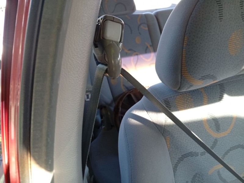 Recambio de cinturon seguridad delantero derecho para daewoo kalos (klas) 1.4 referencia OEM IAM 96395488  