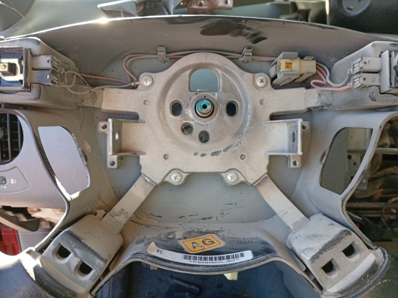 Recambio de volante para daewoo kalos (klas) 1.4 referencia OEM IAM   