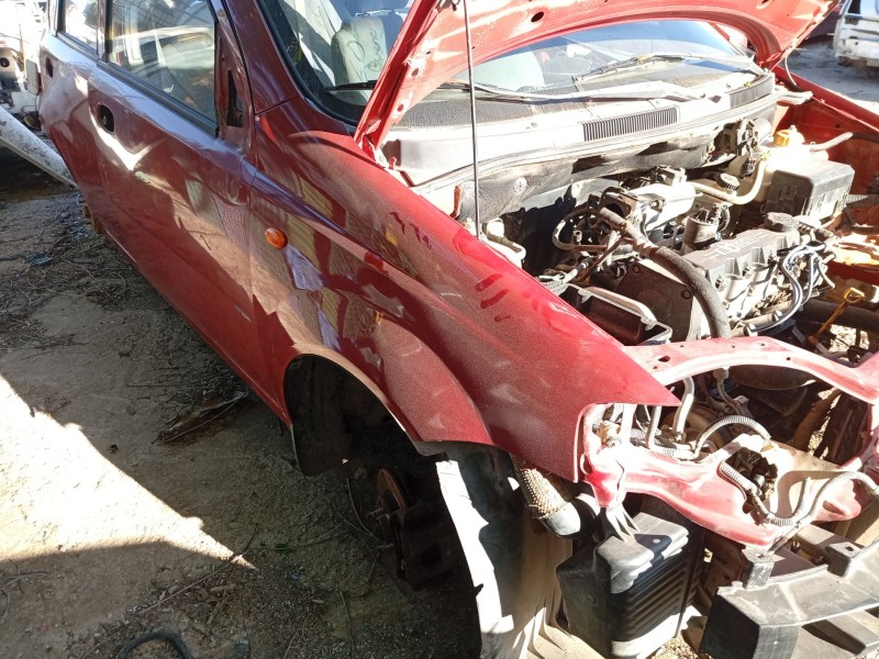 Recambio de aleta delantera derecha para daewoo kalos (klas) 1.4 referencia OEM IAM 96476680  