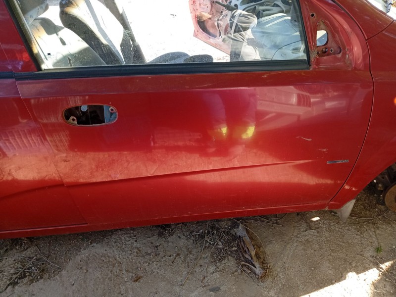 Recambio de puerta delantera derecha para daewoo kalos (klas) 1.4 referencia OEM IAM 96897360  