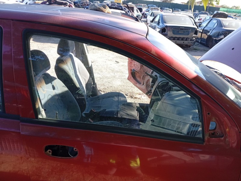 Recambio de puerta delantera derecha para daewoo kalos (klas) 1.4 referencia OEM IAM 96897360  