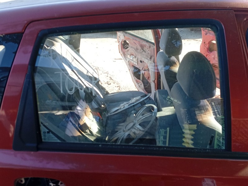 Recambio de luna trasera derecha para daewoo kalos (klas) 1.4 referencia OEM IAM 96541684  