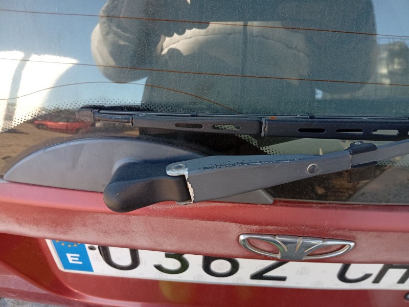 Recambio de brazo limpia trasero para daewoo kalos (klas) 1.4 referencia OEM IAM 95212731  