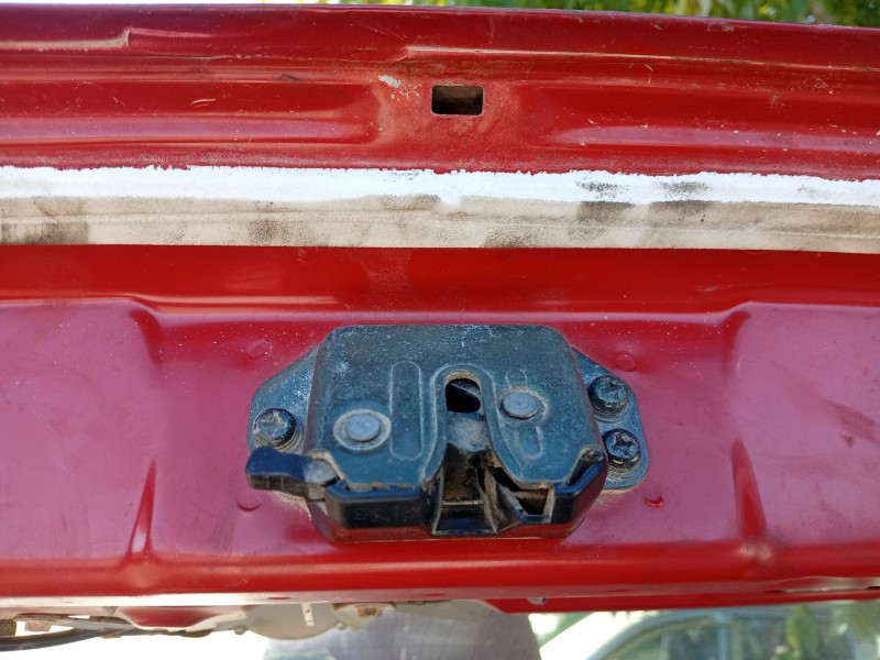 Recambio de cerradura maletero / porton para daewoo kalos (klas) 1.4 referencia OEM IAM 96491022  