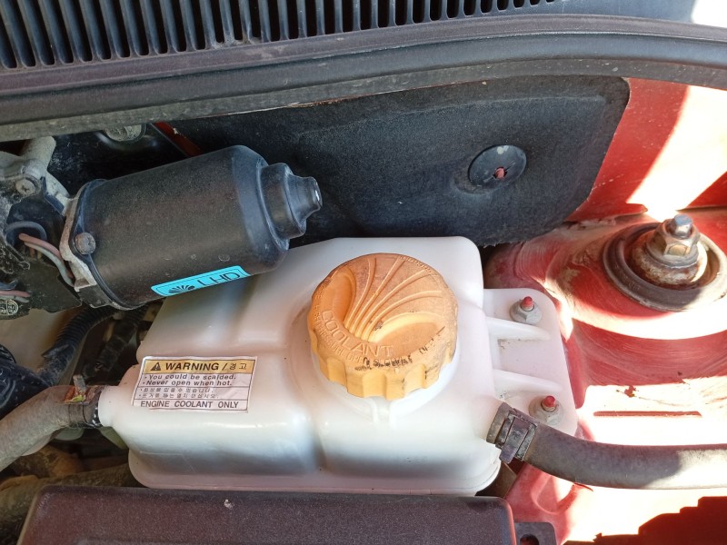 Recambio de deposito expansion para daewoo kalos (klas) 1.4 referencia OEM IAM 96817343  