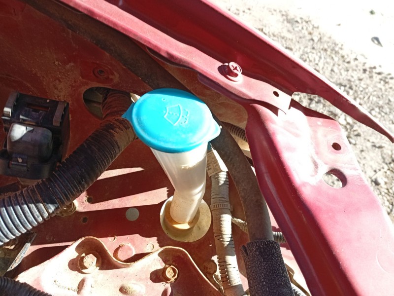 Recambio de deposito limpia para daewoo kalos (klas) 1.4 referencia OEM IAM 96543076  