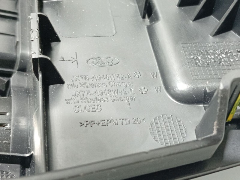 Recambio de moldura para ford kuga iii (dfk) 1.5 ecoboost referencia OEM IAM JX7BA048W42A JX7BA048W2B 