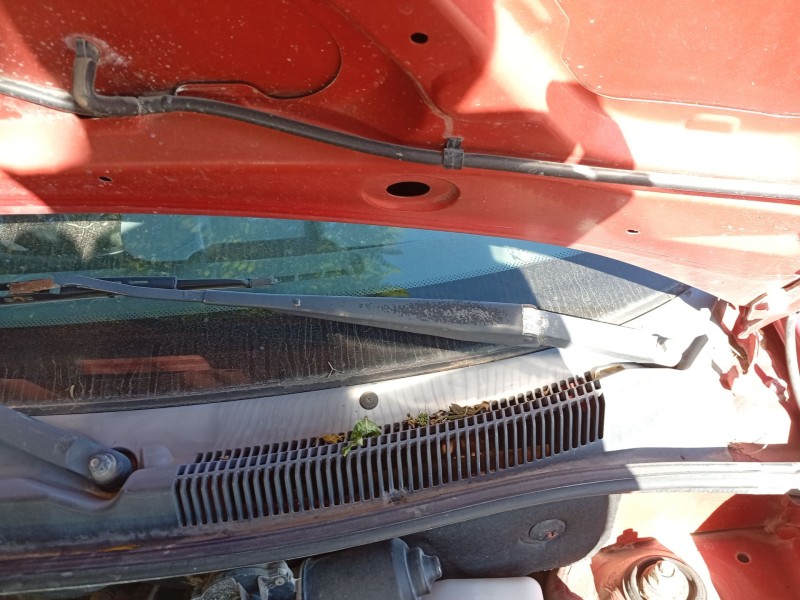 Recambio de brazo limpia delantero izquierdo para daewoo kalos (klas) 1.4 referencia OEM IAM 96543065  