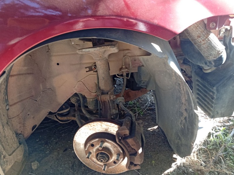 Recambio de paso de rueda delantero derecho para daewoo kalos (klas) 1.4 referencia OEM IAM 96496758  