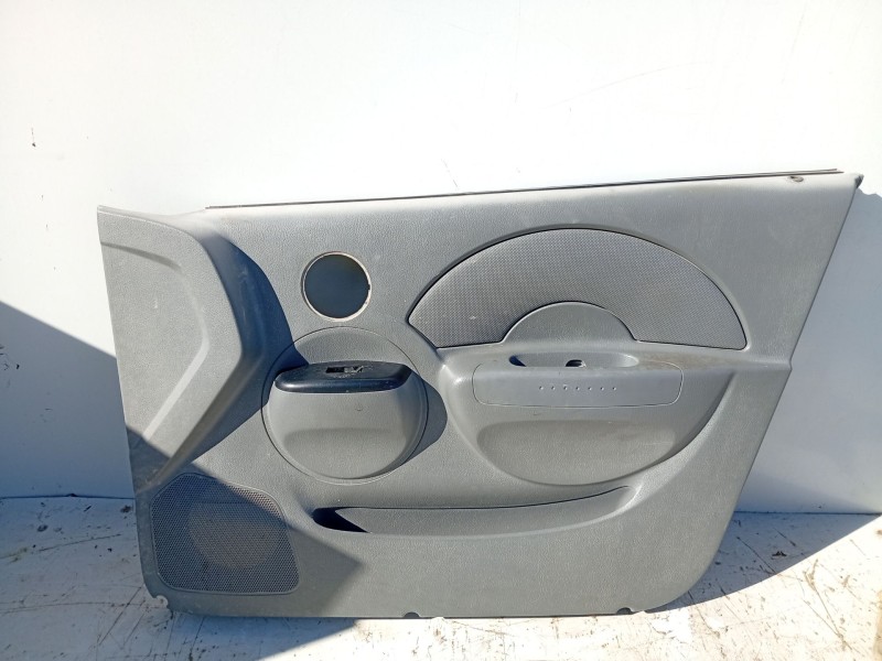 Recambio de guarnecido puerta delantera derecha para daewoo kalos (klas) 1.4 referencia OEM IAM   