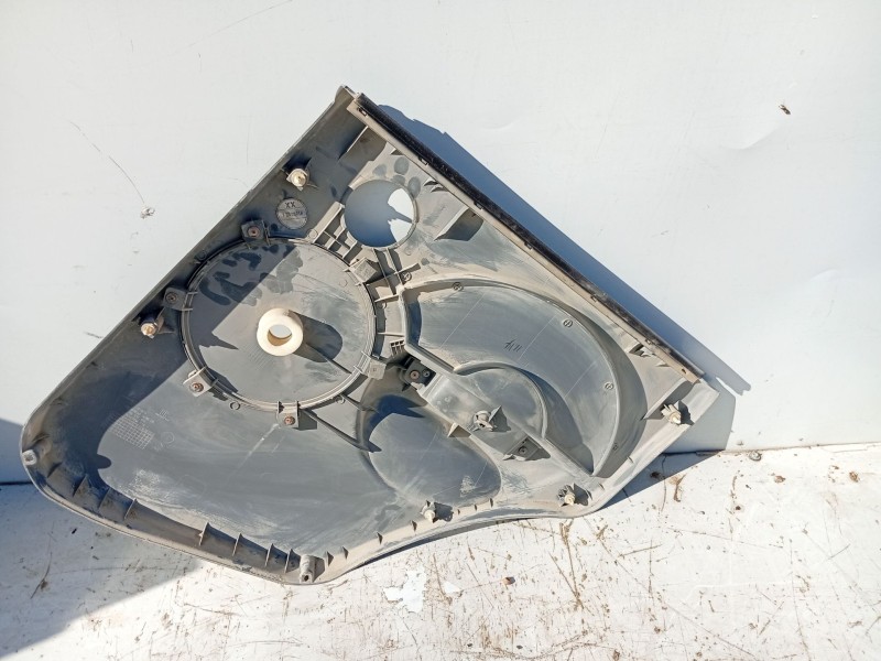 Recambio de guarnecido puerta trasera izquierda para daewoo kalos (klas) 1.4 referencia OEM IAM   