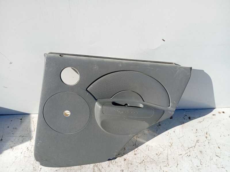 Recambio de guarnecido puerta trasera derecha para daewoo kalos (klas) 1.4 referencia OEM IAM   