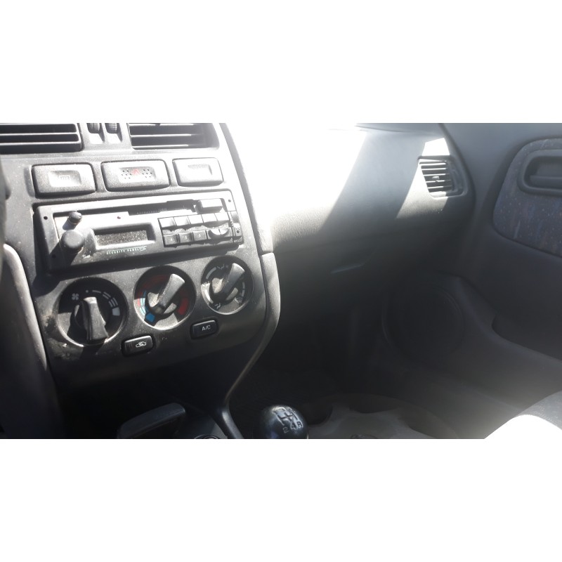 nissan primera berlina (p11) 1.6 16v cat   |   0.96 - 0.99 | 1996 - 1999 | 99 cv / 73 kw del año 1996