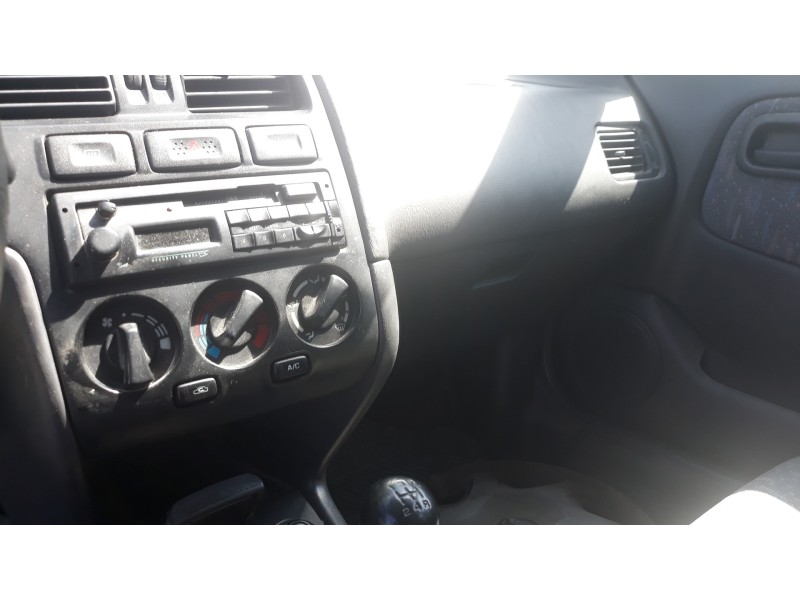 nissan primera berlina (p11) 1.6 16v cat   |   0.96 - 0.99 | 1996 - 1999 | 99 cv / 73 kw del año 1996