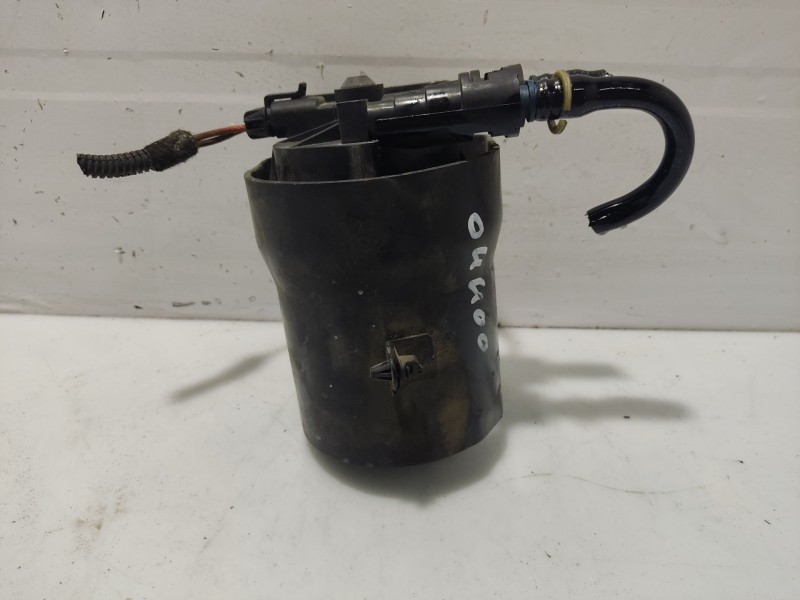 Recambio de portafiltro gasoil para opel vectra c berlina 2.0 dti referencia OEM IAM 813031  