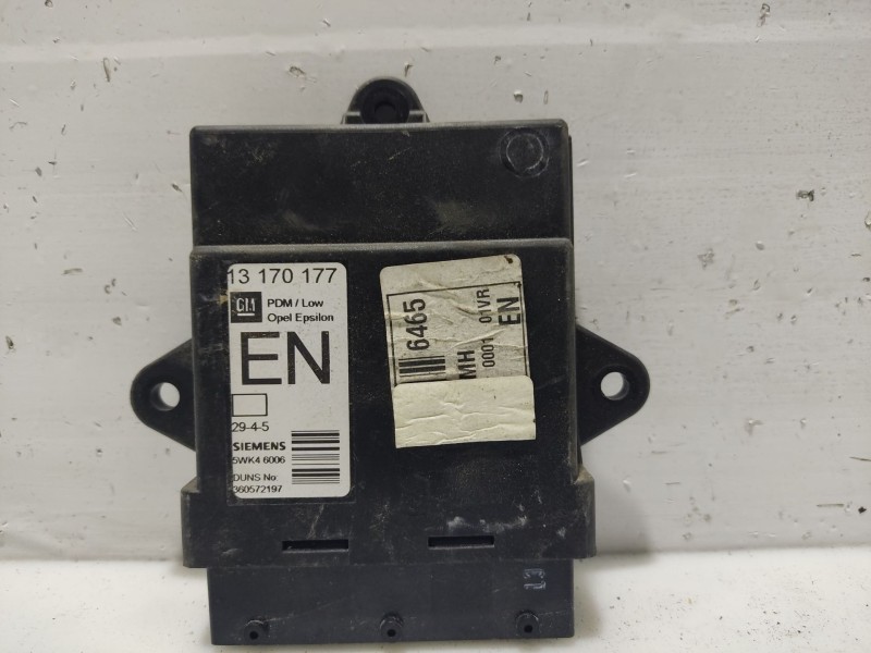 Recambio de modulo electronico para opel vectra c berlina 2.0 dti referencia OEM IAM 13170177  5WK46006