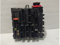 Recambio de caja reles / fusibles para opel vectra c berlina 2.0 dti referencia OEM IAM 13189927 460023260 