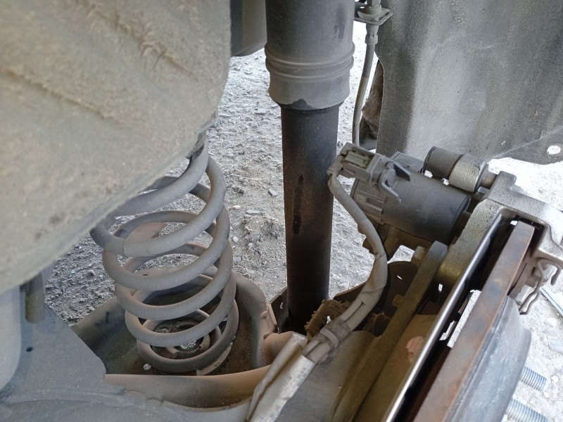 Recambio de amortiguador trasero izquierdo para ford kuga iii (dfk) 1.5 ecoboost referencia OEM IAM 24500010 MX6118080SAB 