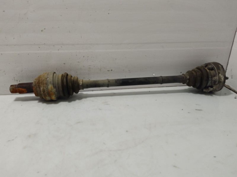 Recambio de transmision trasera derecha para bmw serie 3 touring (e91) 320d referencia OEM IAM 33217561784  