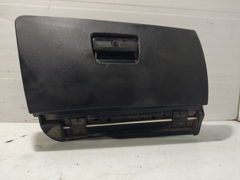 Recambio de guantera para bmw serie 3 touring (e91) 320d referencia OEM IAM   