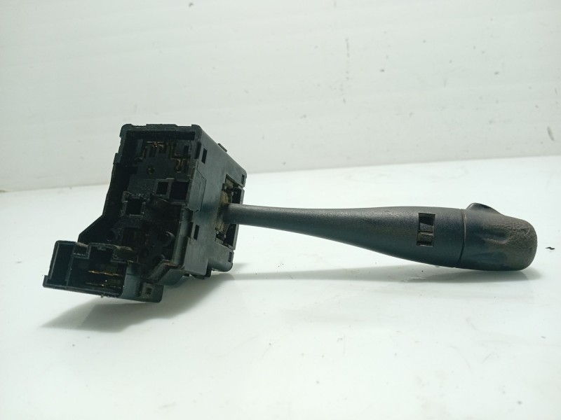 Recambio de mando intermitentes para nissan terrano ii (r20) 2.7 td 4wd referencia OEM IAM 36750D12101  