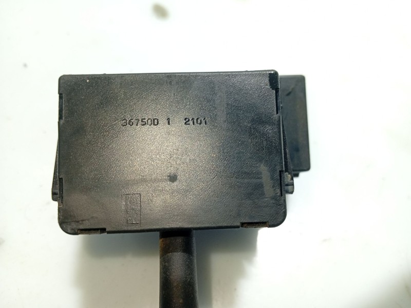 Recambio de mando intermitentes para nissan terrano ii (r20) 2.7 td 4wd referencia OEM IAM 36750D12101  