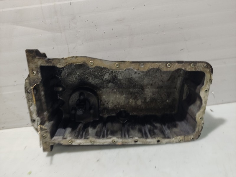 Recambio de carter para volkswagen golf iv berlina (1j1) 1.9 tdi referencia OEM IAM 030103601QA  