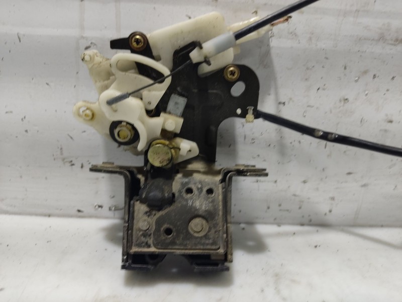 Recambio de cerradura maletero / porton para mazda 3 berlina (bk) referencia OEM IAM BP4K62310D  