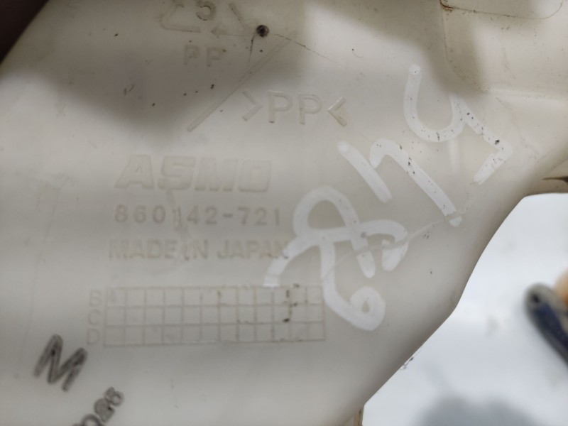 Recambio de deposito limpia para mazda 3 berlina (bk) referencia OEM IAM BP4K67481B  