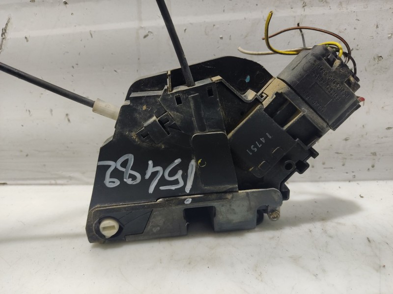 Recambio de cerradura puerta delantera izquierda para mazda 3 berlina (bk) referencia OEM IAM BR5S59310A  