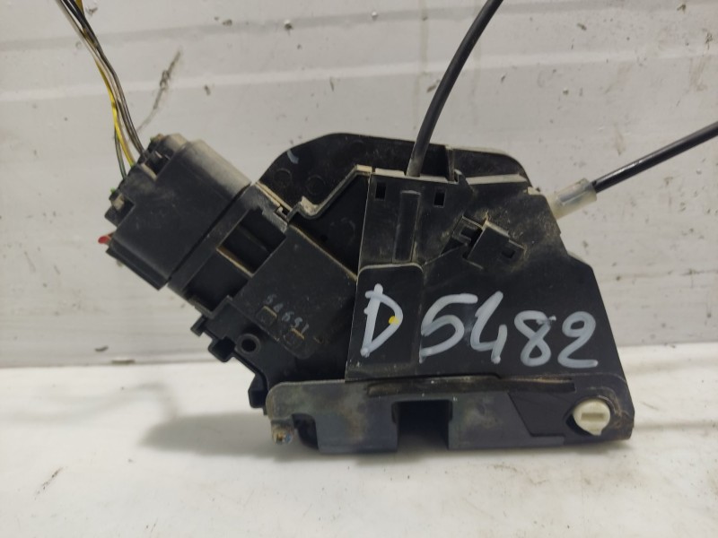 Recambio de cerradura puerta delantera derecha para mazda 3 berlina (bk) referencia OEM IAM BAH758310A  