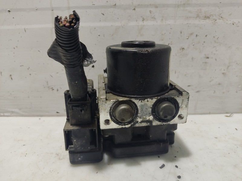 Recambio de abs para mazda 3 berlina (bk) referencia OEM IAM BVSN437AZD  