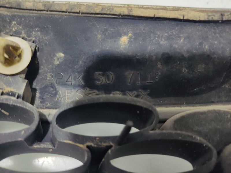 Recambio de calandra delantera de radiador para mazda 3 berlina (bk) referencia OEM IAM   